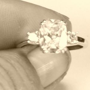 Cubic zirconia sterling silver woman's ring